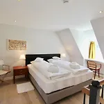 Ulenhof 아파트 *
